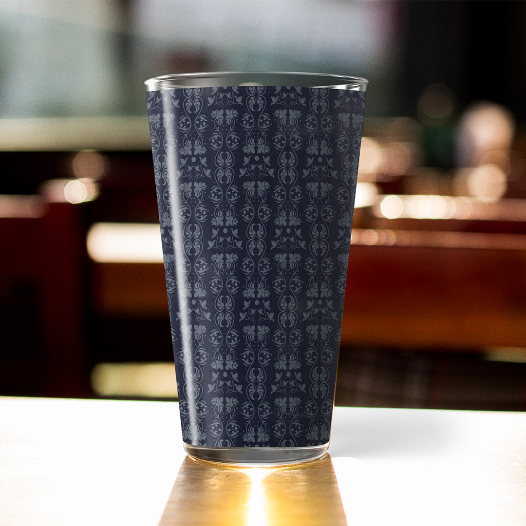 Belle Époque Pint Glass